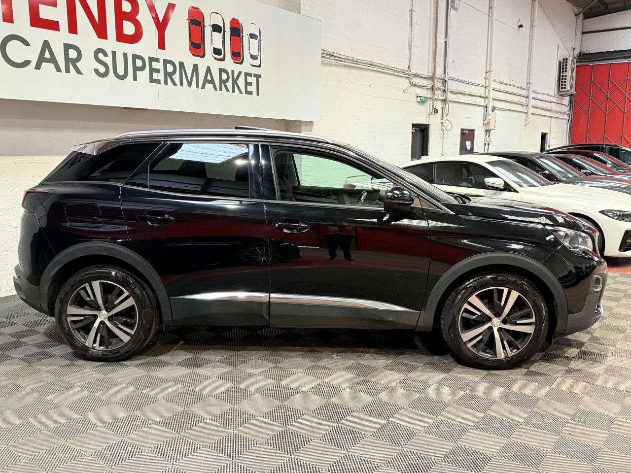 2018 PEUGEOT 3008 2018 PEUGEOT 3008