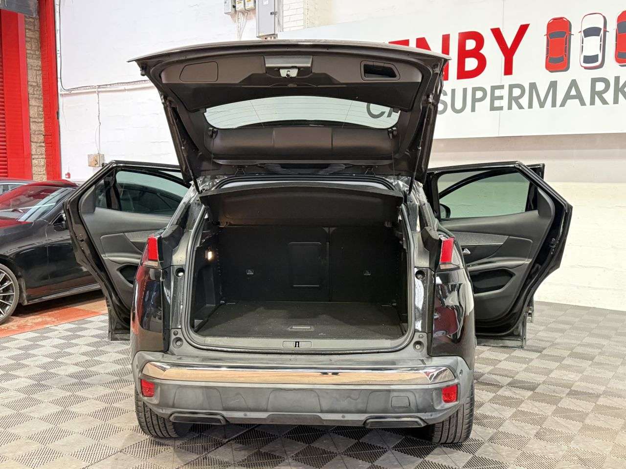 2018 PEUGEOT 3008 2018 PEUGEOT 3008