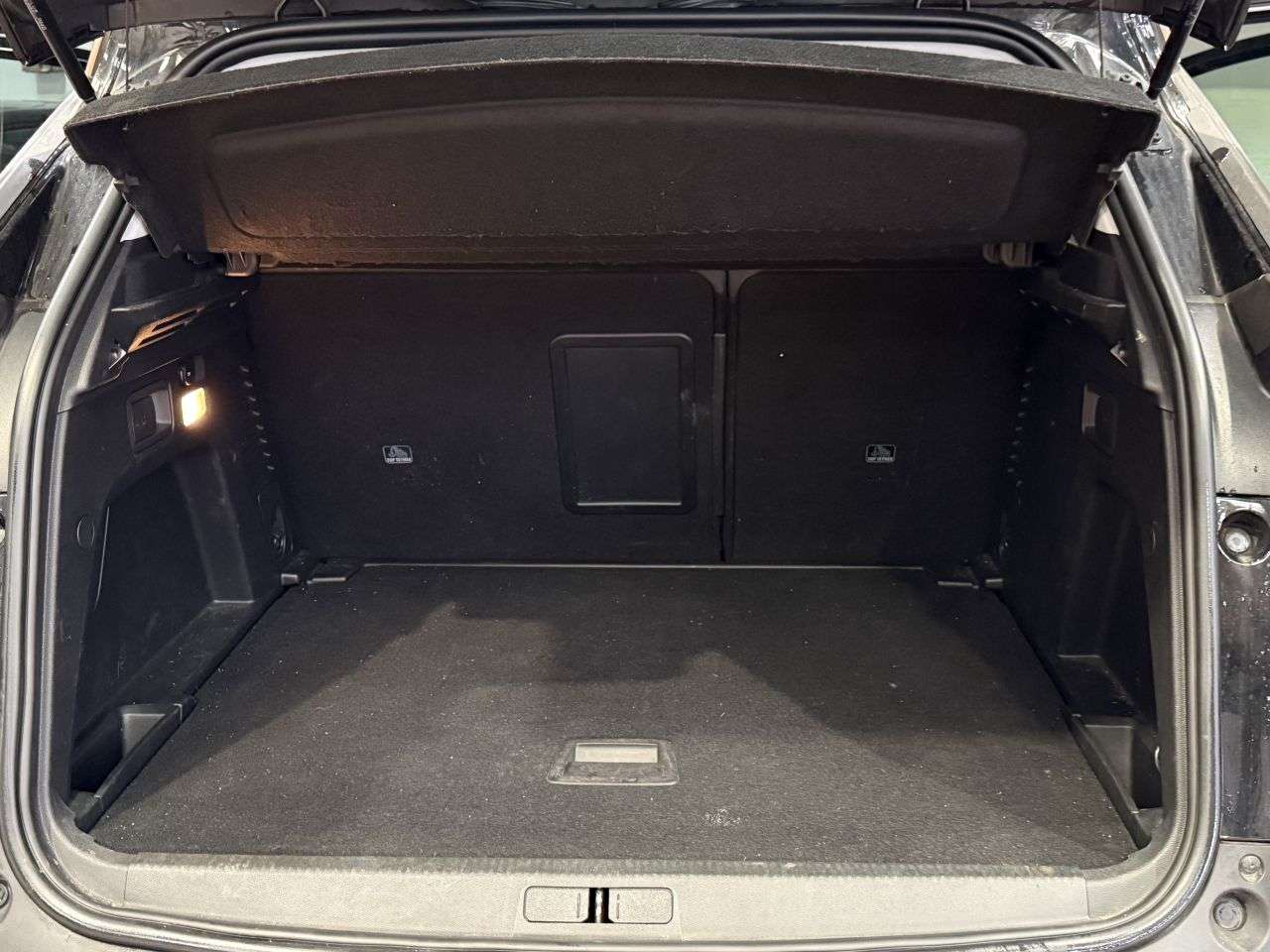 2018 PEUGEOT 3008 2018 PEUGEOT 3008