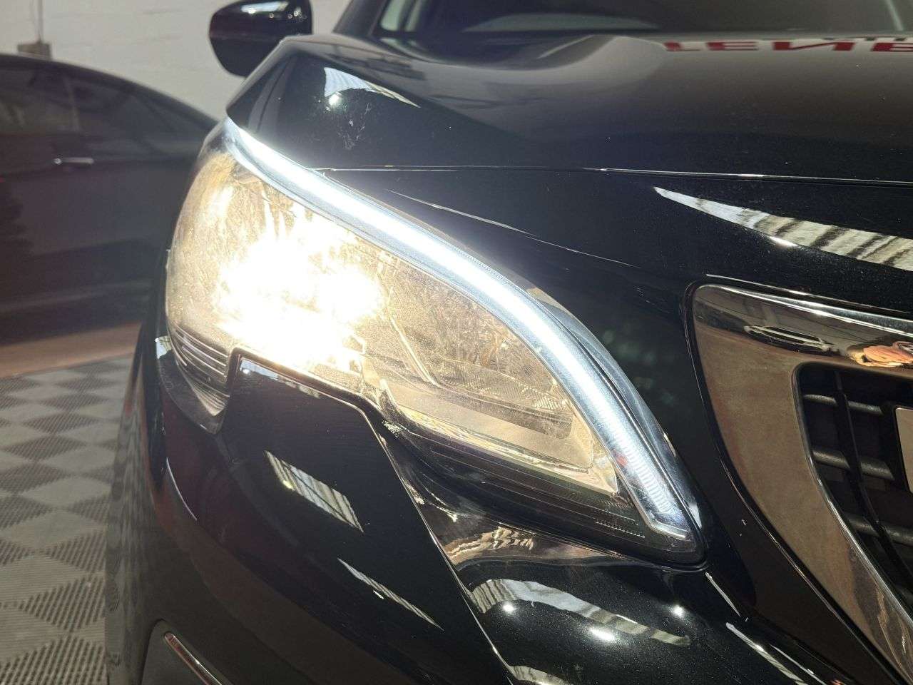 2018 PEUGEOT 3008 2018 PEUGEOT 3008