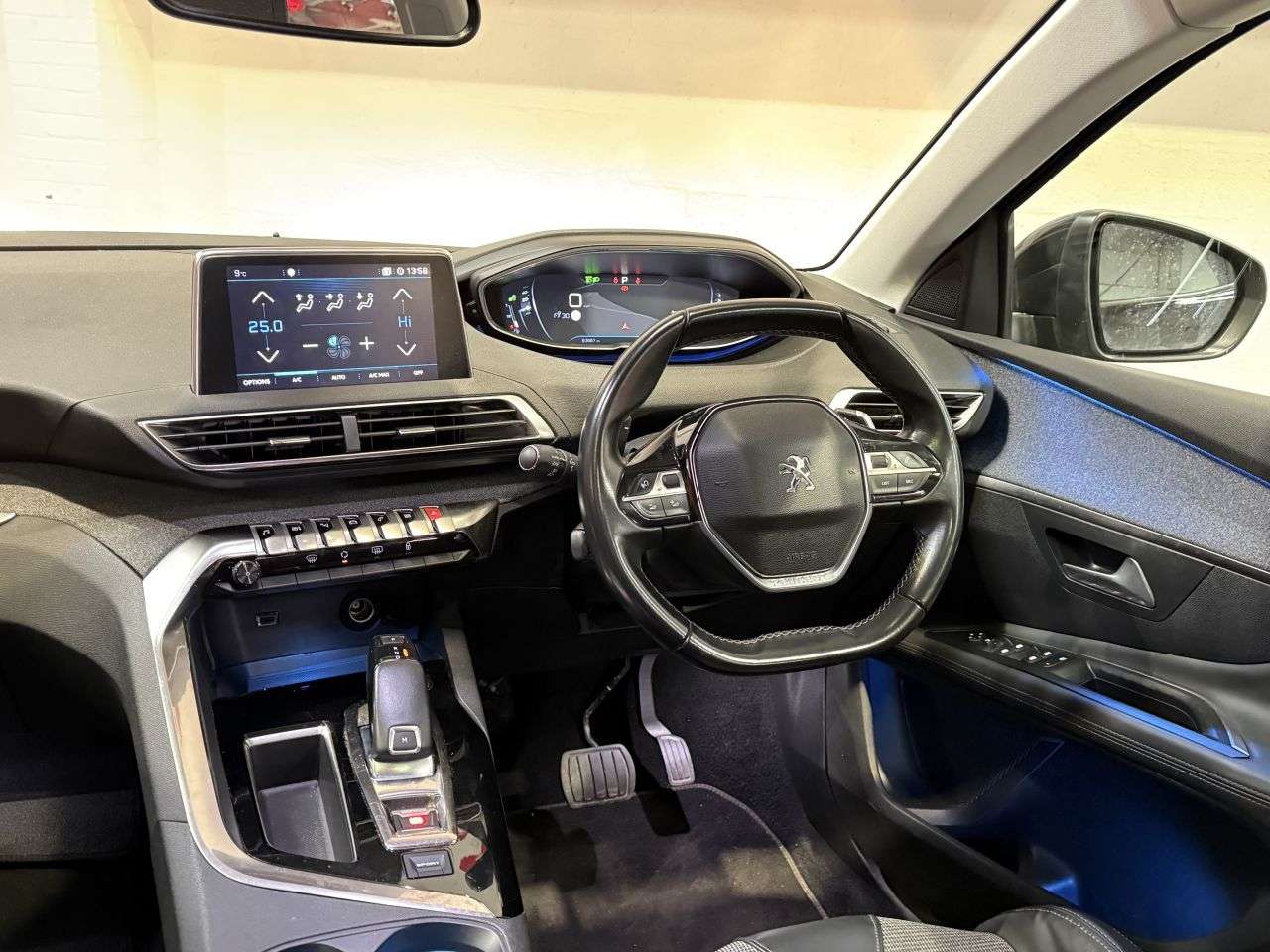 2018 PEUGEOT 3008 2018 PEUGEOT 3008