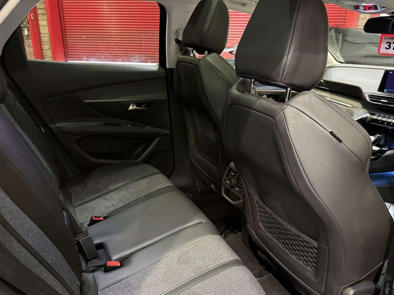 2018 PEUGEOT 3008 2018 PEUGEOT 3008