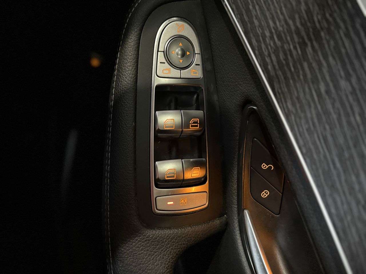 2020 MERCEDES-BENZ GLC 2020 MERCEDES-BENZ GLC