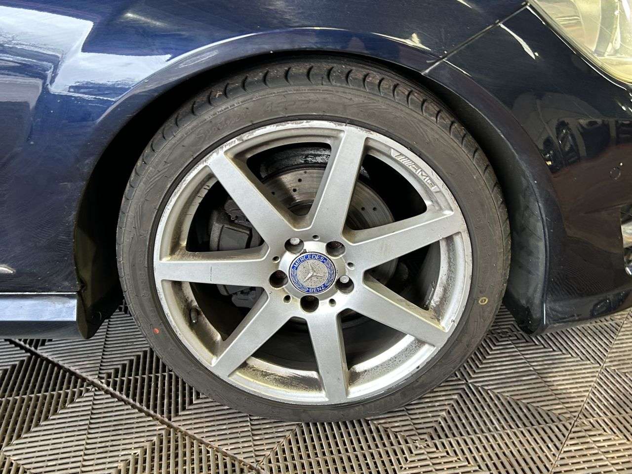 2011 MERCEDES-BENZ C-CLASS 2011 MERCEDES-BENZ C-CLASS