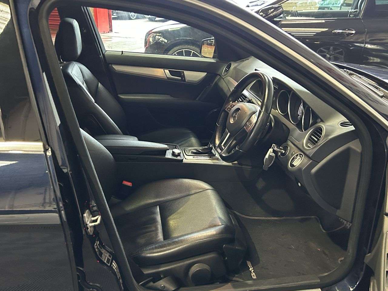 2011 MERCEDES-BENZ C-CLASS 2011 MERCEDES-BENZ C-CLASS