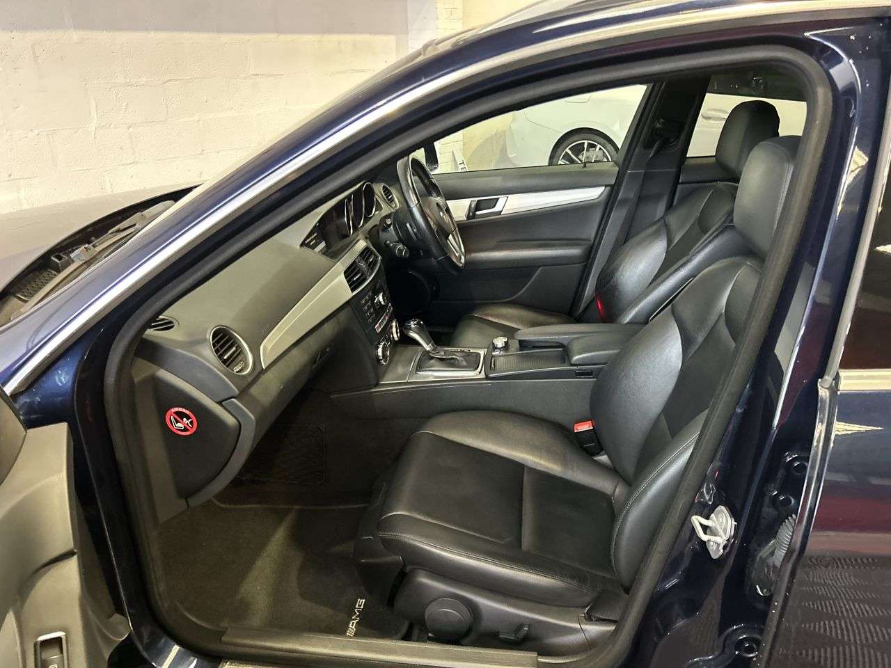 2011 MERCEDES-BENZ C-CLASS 2011 MERCEDES-BENZ C-CLASS