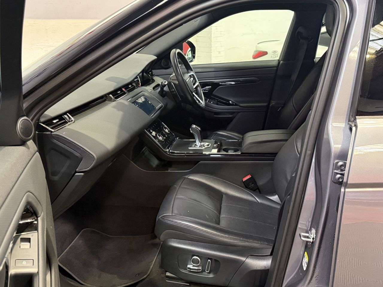 2022 LAND ROVER RANGE ROVER EVOQUE 2022 LAND ROVER RANGE ROVER EVOQUE