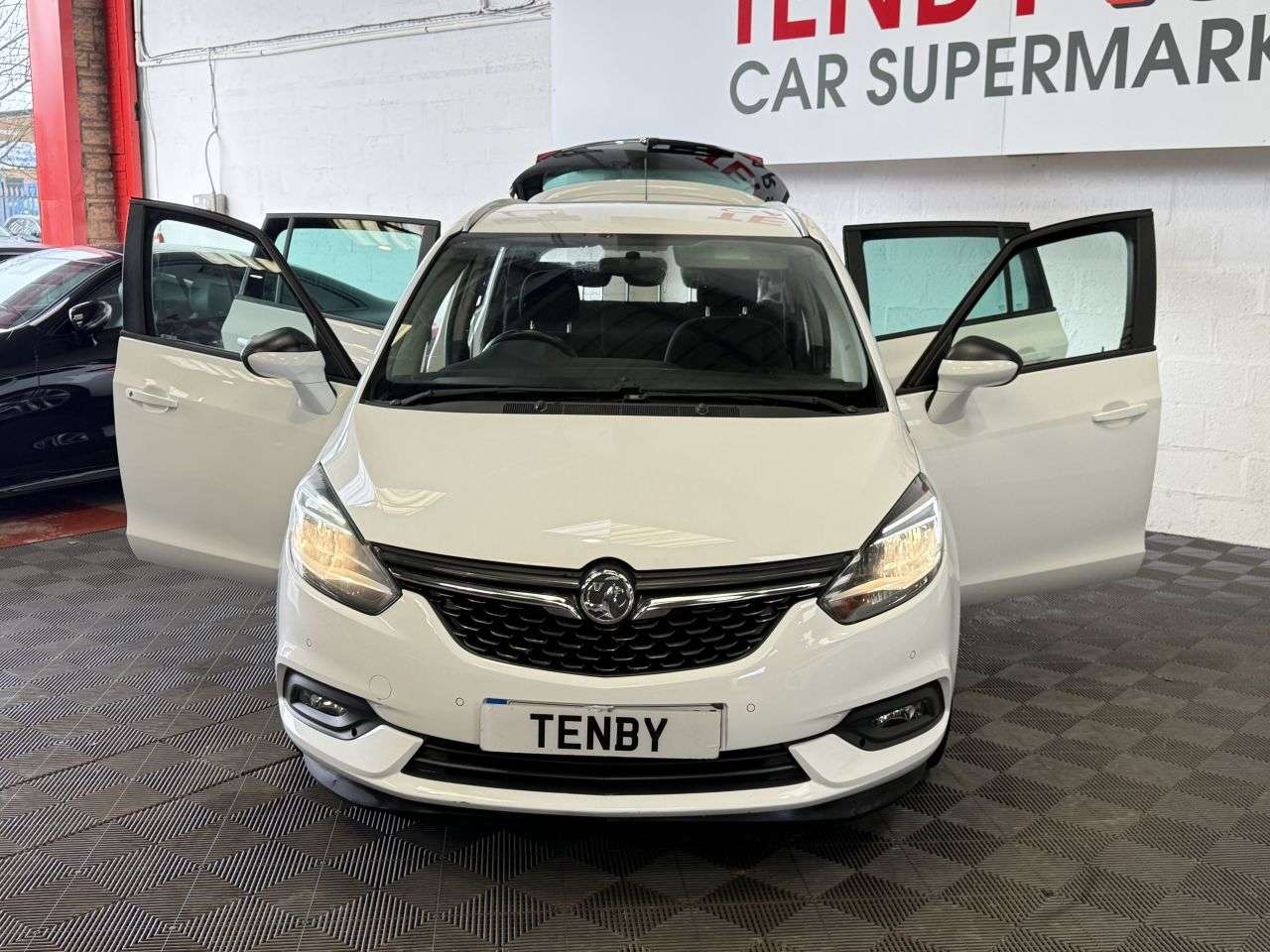 2016 VAUXHALL ZAFIRA TOURER 2016 VAUXHALL ZAFIRA TOURER