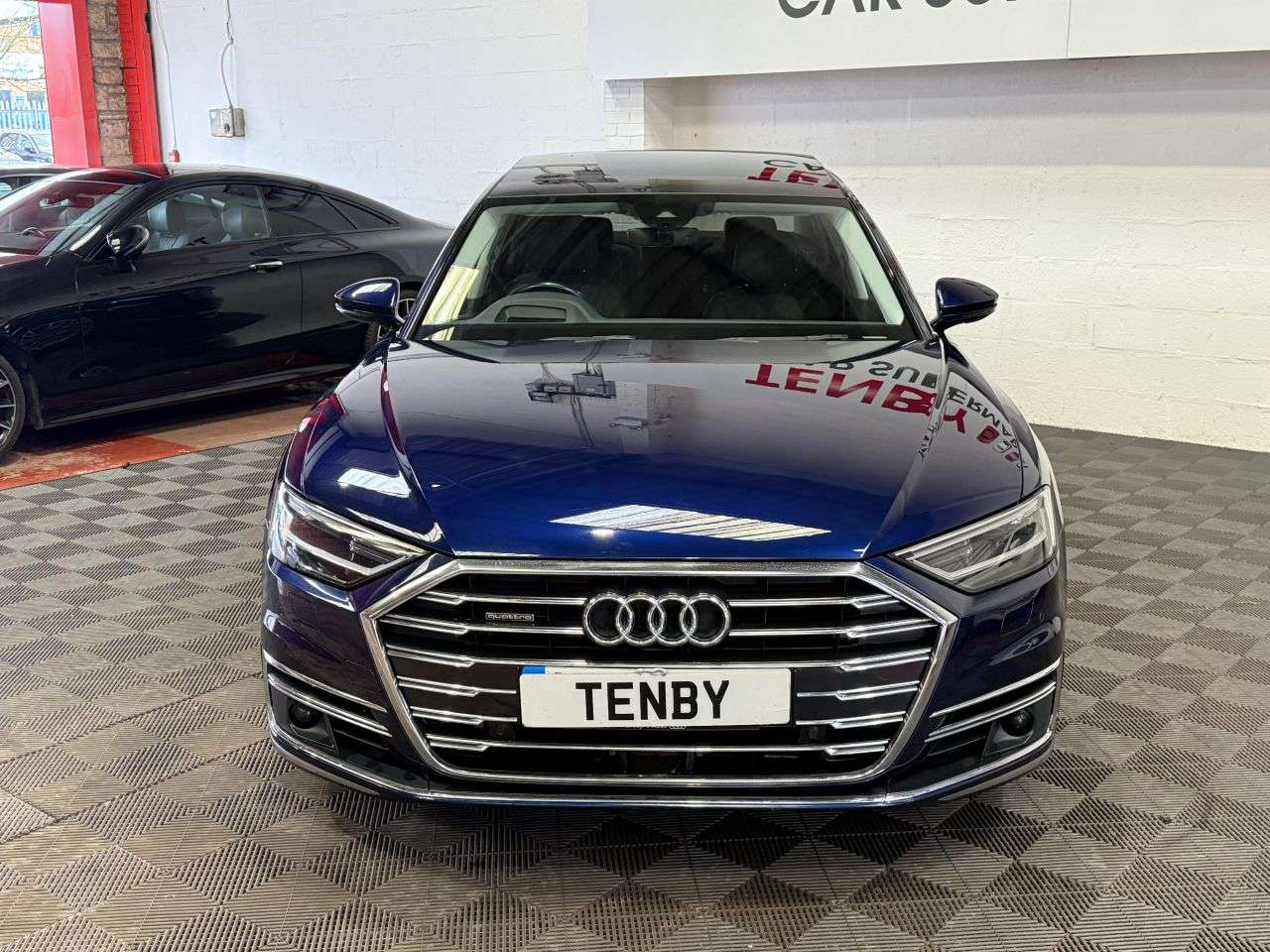 A 2018 AUDI A8 3.0 TDI V6 50 Saloon 4dr Diesel Tiptronic quattro Euro 6 (s/s) (286 ps) DIG A 2018 AUDI A8 3.0 TDI V6 50 Saloon 4dr Diesel Tiptronic quattro Euro 6 (s/s) (286 ps) DIG