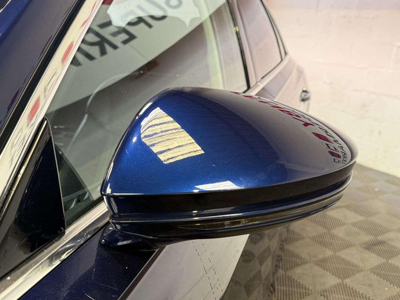 2018 AUDI A8 2018 AUDI A8