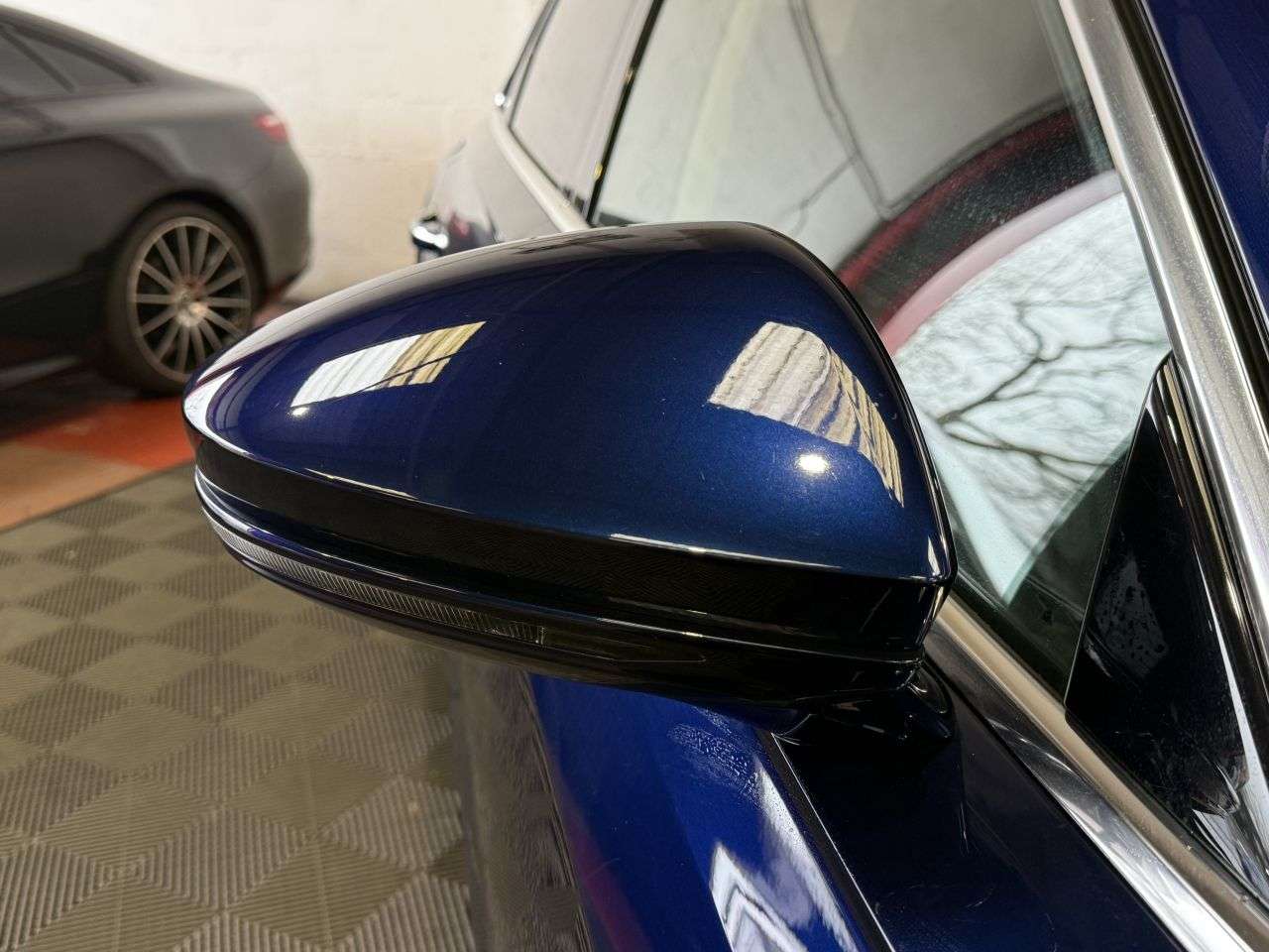 2018 AUDI A8 2018 AUDI A8