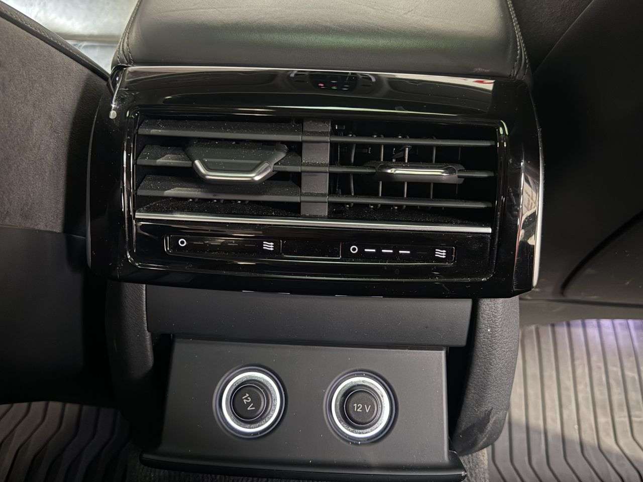 2018 AUDI A8 2018 AUDI A8