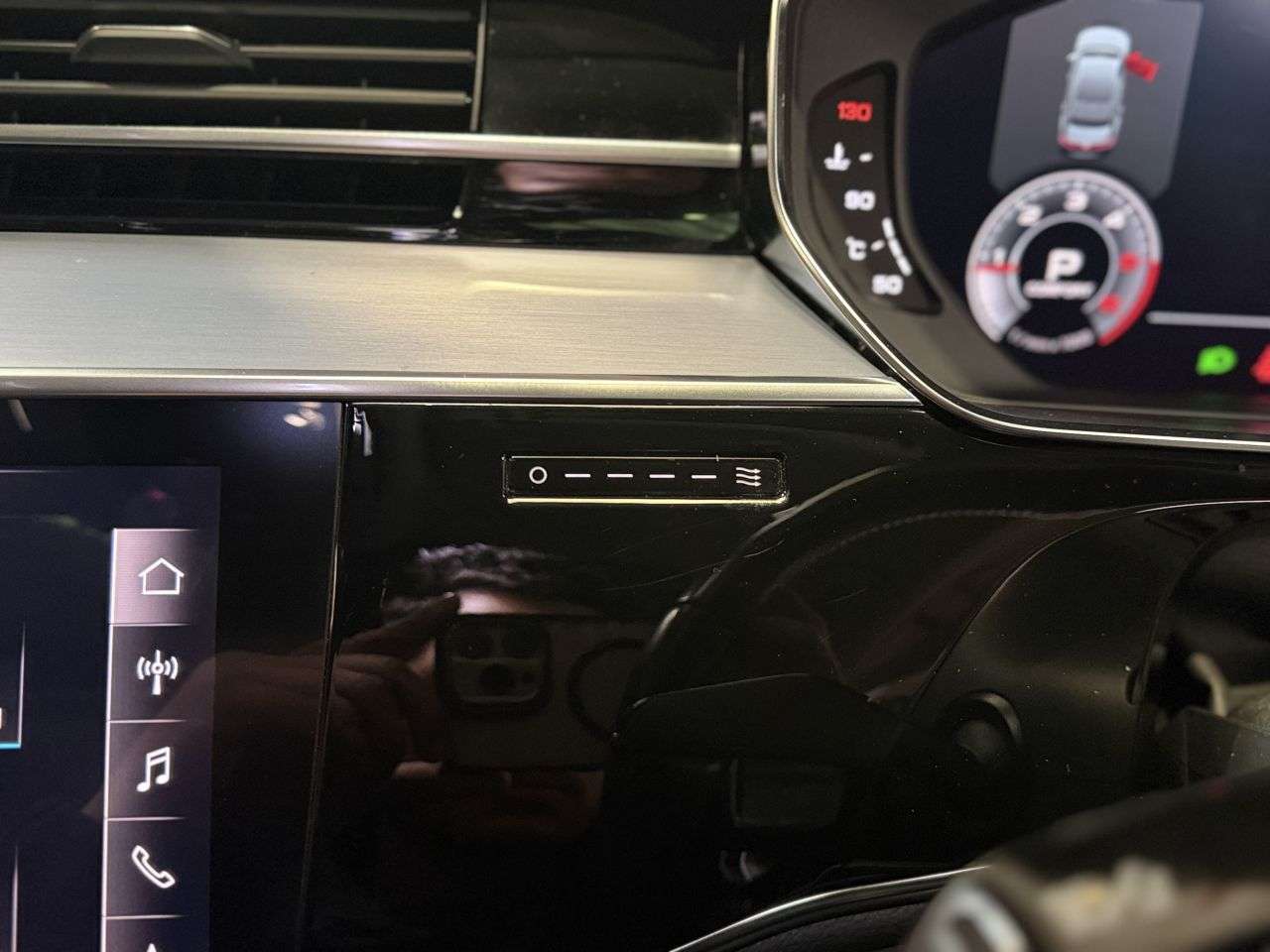 2018 AUDI A8 2018 AUDI A8