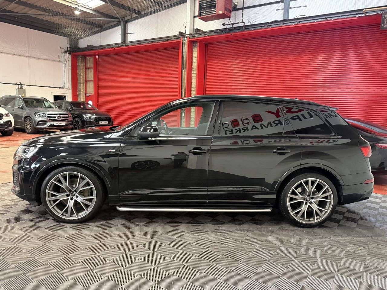 0 AUDI Q7 0 AUDI Q7