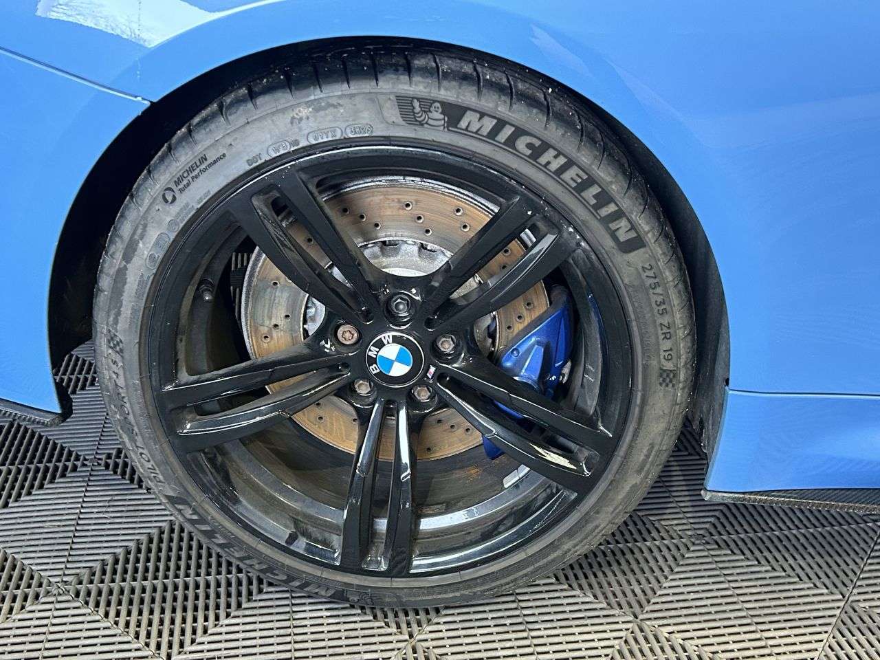 2015 BMW M4 2015 BMW M4