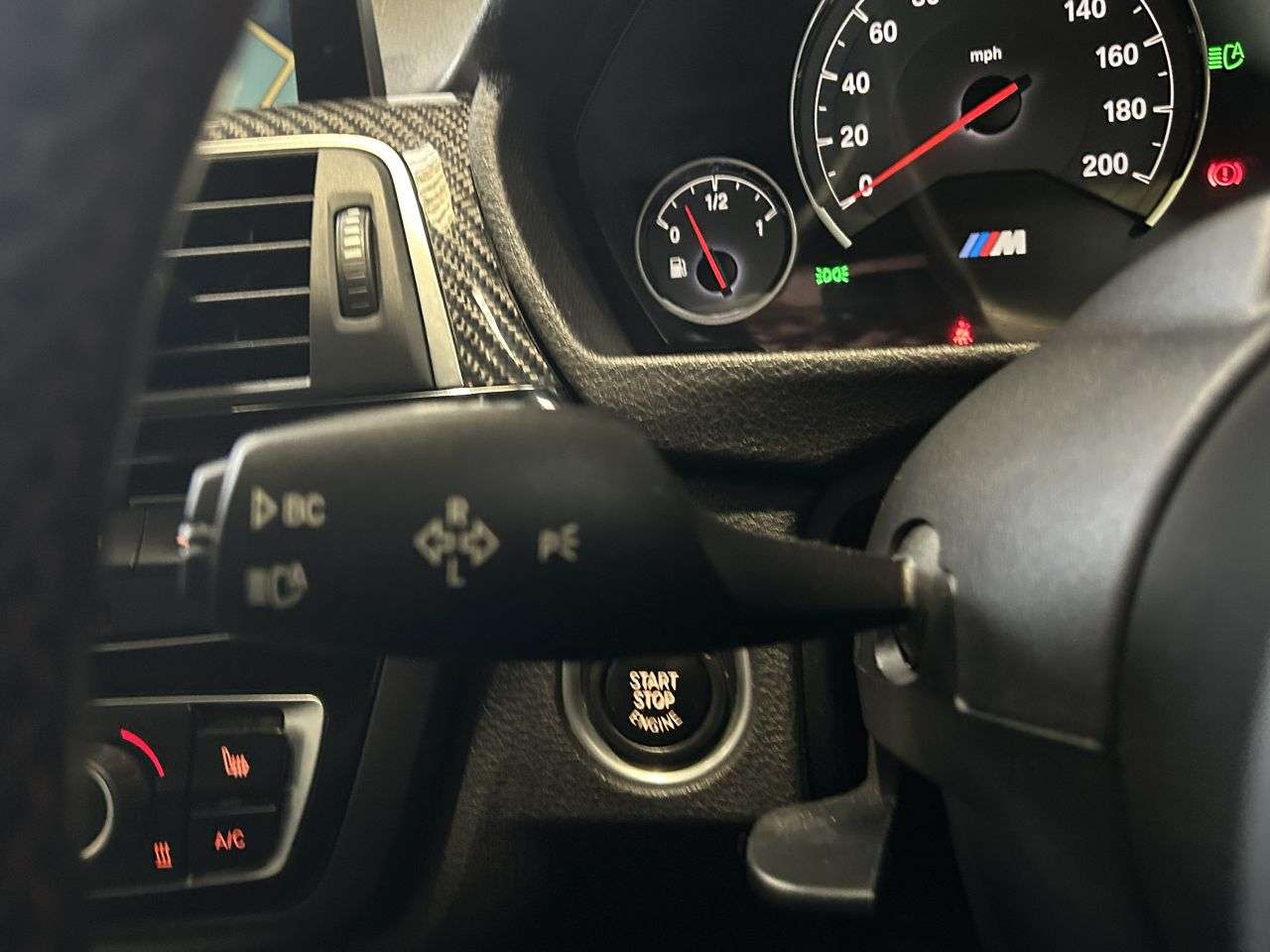 2015 BMW M4 2015 BMW M4