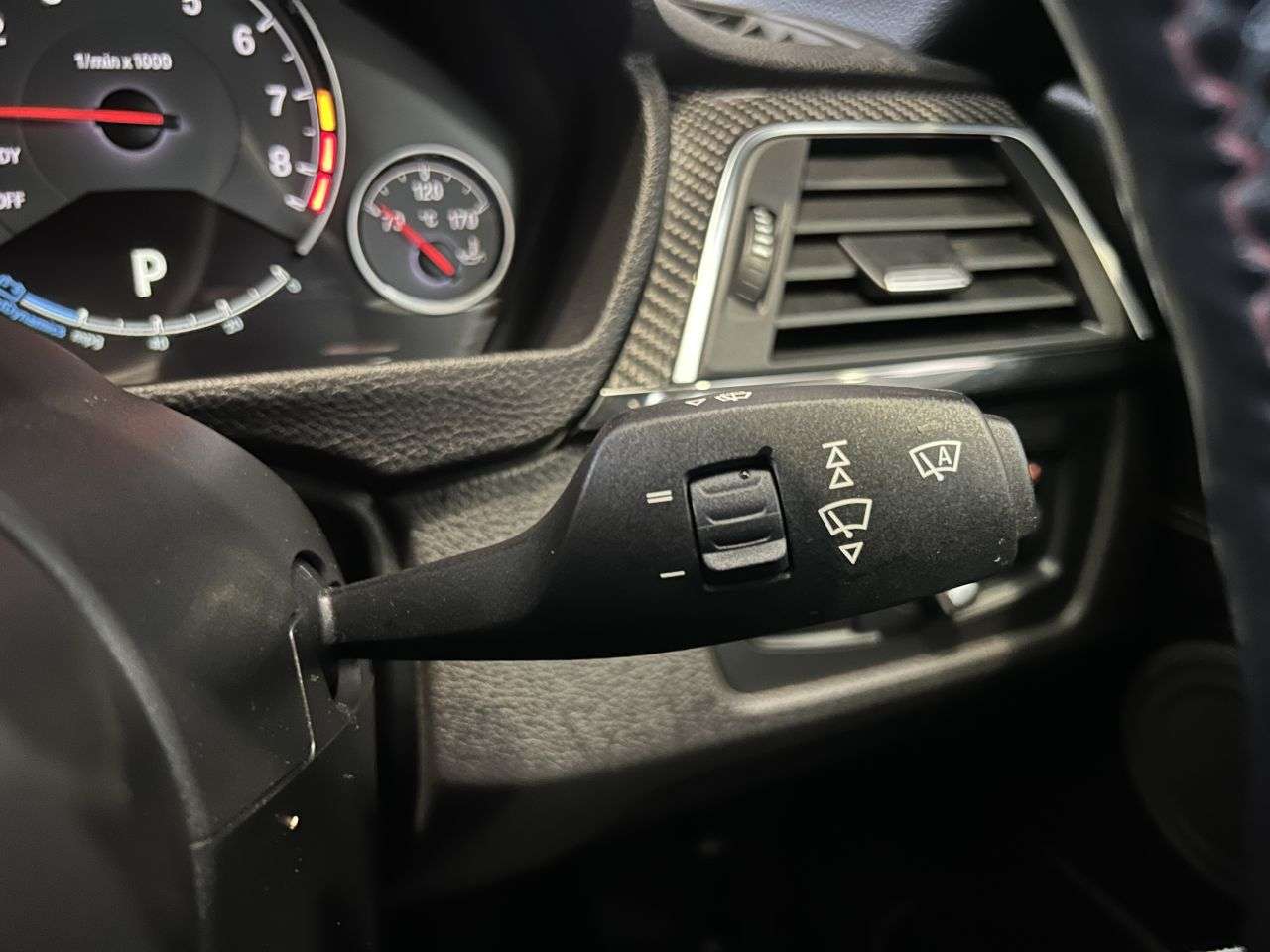 2015 BMW M4 2015 BMW M4