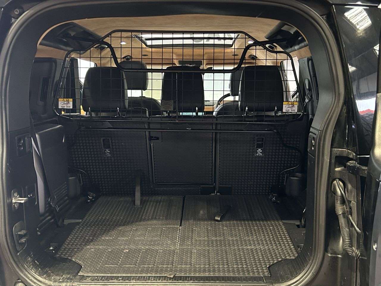 2021 LAND ROVER DEFENDER 2021 LAND ROVER DEFENDER