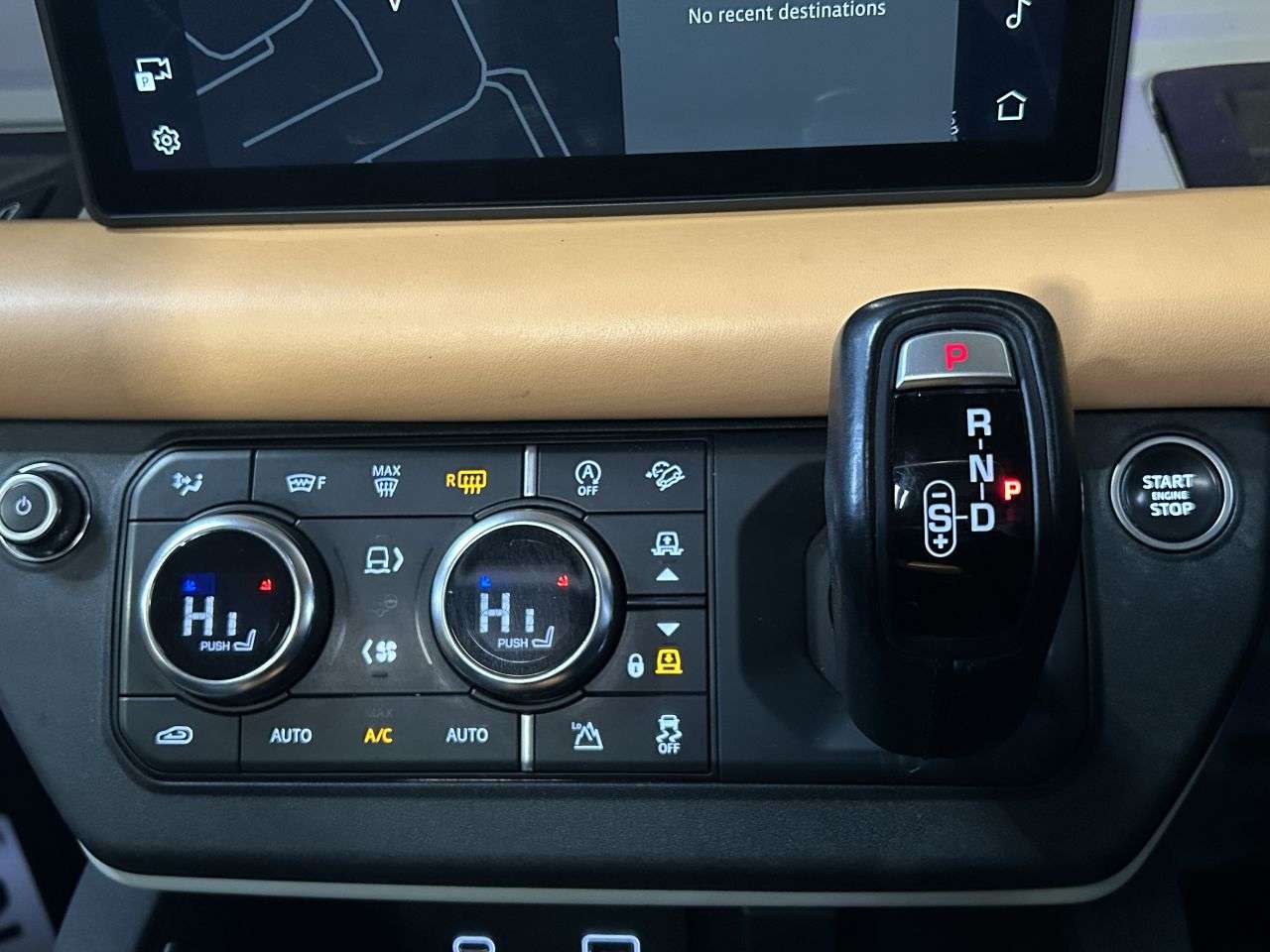 2021 LAND ROVER DEFENDER 2021 LAND ROVER DEFENDER