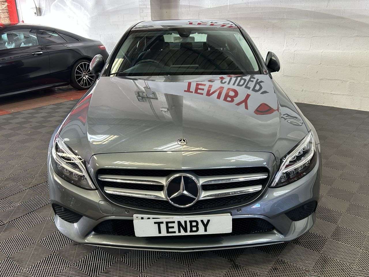 A 2019 MERCEDES-BENZ C-CLASS 2.0 C300 Sport Saloon 4dr Petrol G-Tronic+ Euro 6 (s/s) (258 ps) A 2019 MERCEDES-BENZ C-CLASS 2.0 C300 Sport Saloon 4dr Petrol G-Tronic+ Euro 6 (s/s) (258 ps)