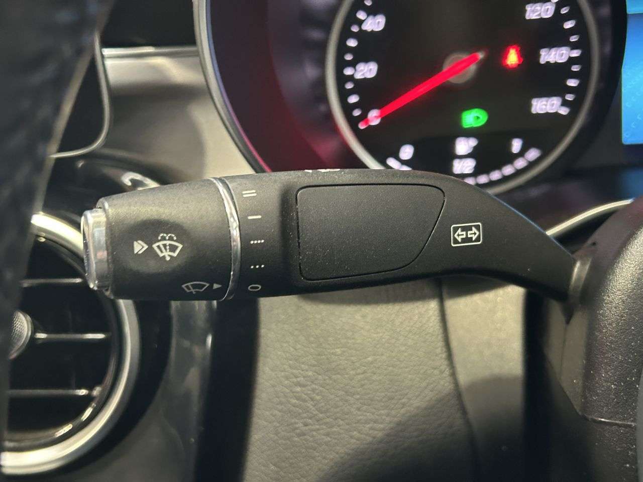 2019 MERCEDES-BENZ C-CLASS 2019 MERCEDES-BENZ C-CLASS