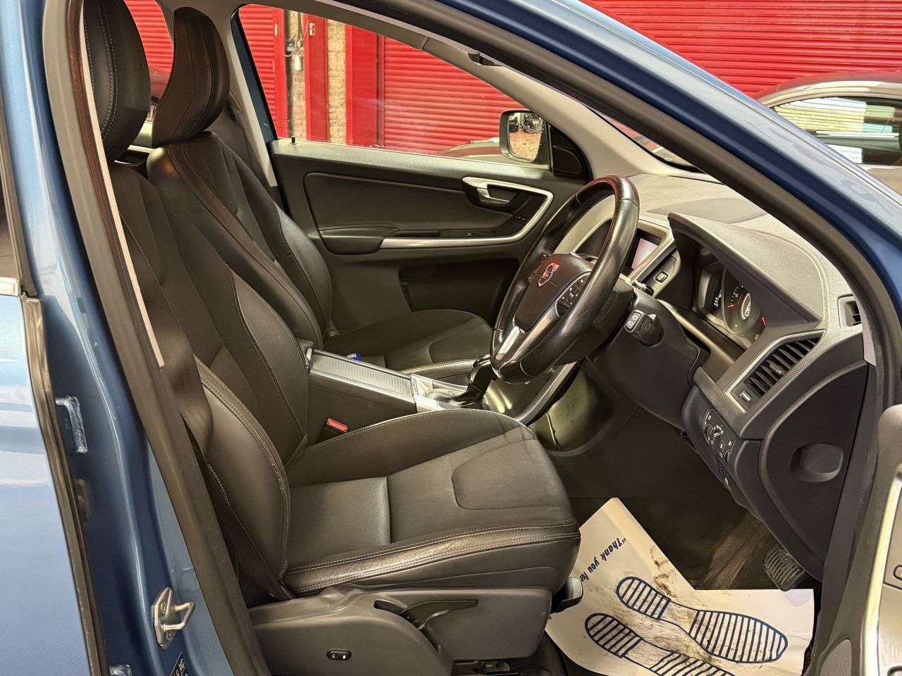 2016 VOLVO XC60 2016 VOLVO XC60