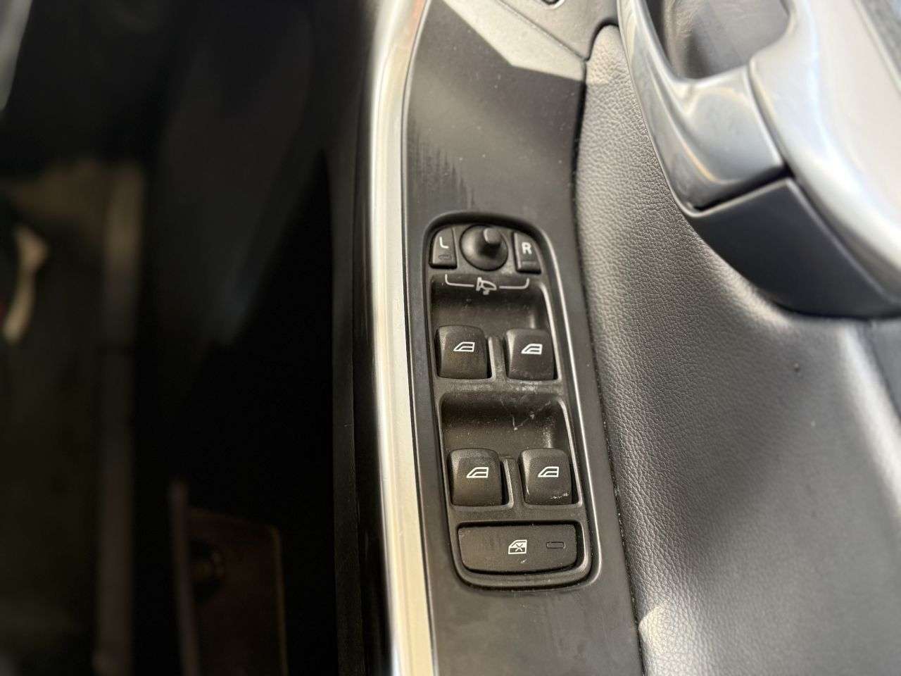 2016 VOLVO XC60 2016 VOLVO XC60