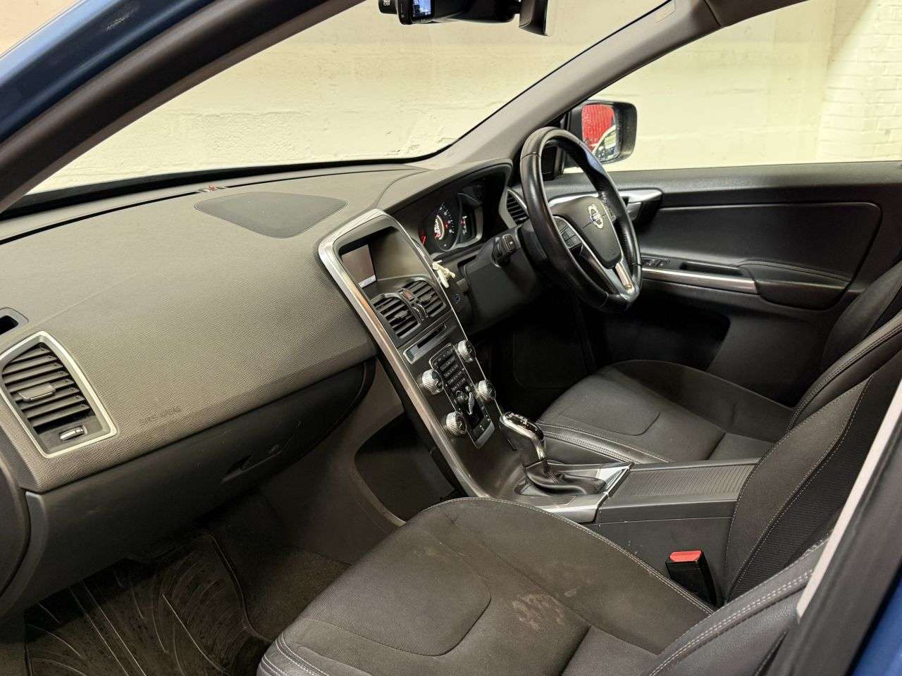 2016 VOLVO XC60 2016 VOLVO XC60