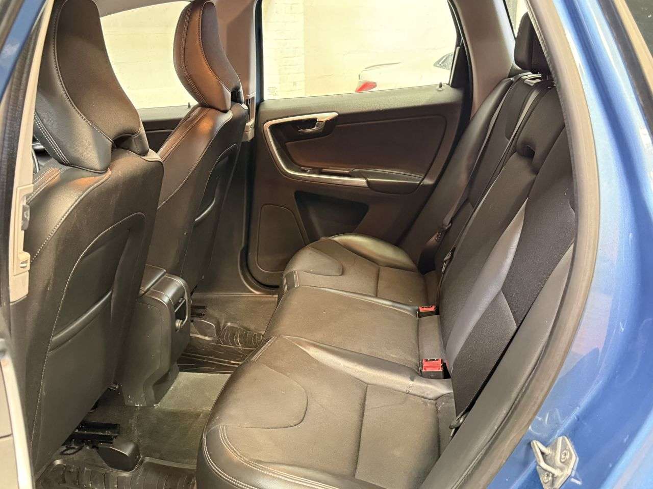 2016 VOLVO XC60 2016 VOLVO XC60