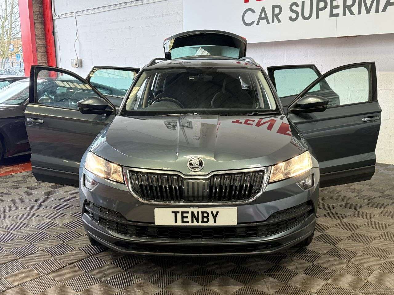 2020 SKODA KAROQ 2020 SKODA KAROQ