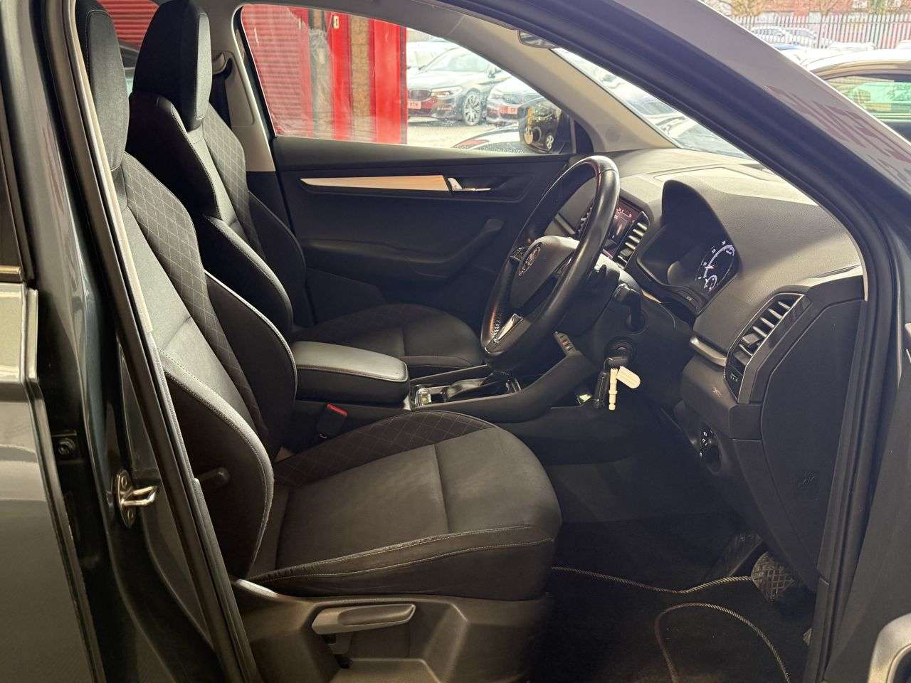 2020 SKODA KAROQ 2020 SKODA KAROQ