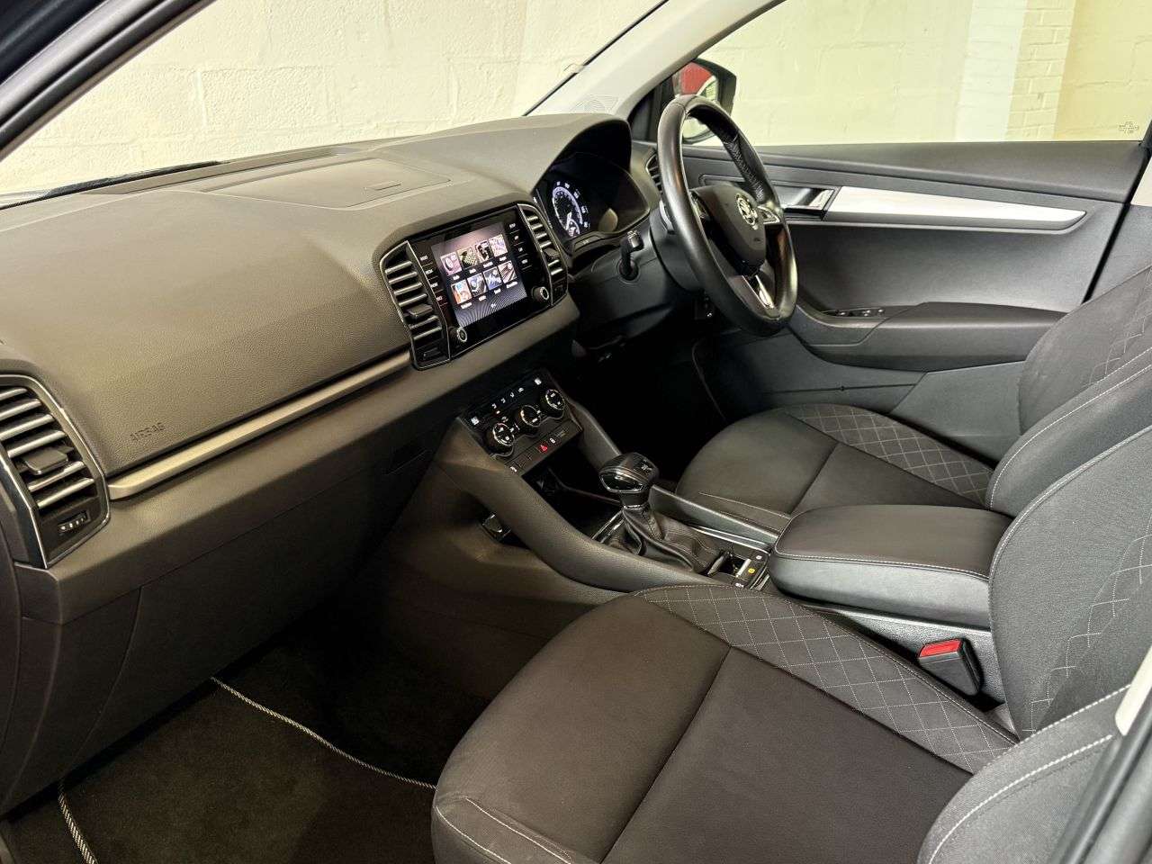 2020 SKODA KAROQ 2020 SKODA KAROQ