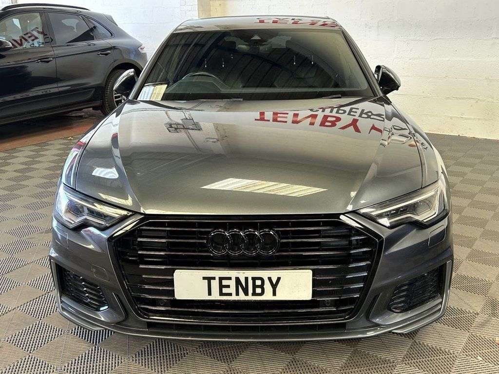 A 2019 AUDI A6 SALOON 2.0 TDI 40 S line Saloon 4dr Diesel S Tronic Euro 6 (s/s) (204 ps) REV CAM+ A 2019 AUDI A6 SALOON 2.0 TDI 40 S line Saloon 4dr Diesel S Tronic Euro 6 (s/s) (204 ps) REV CAM+