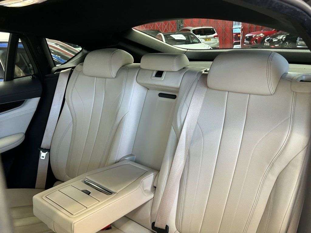 2018 BMW X6 2018 BMW X6