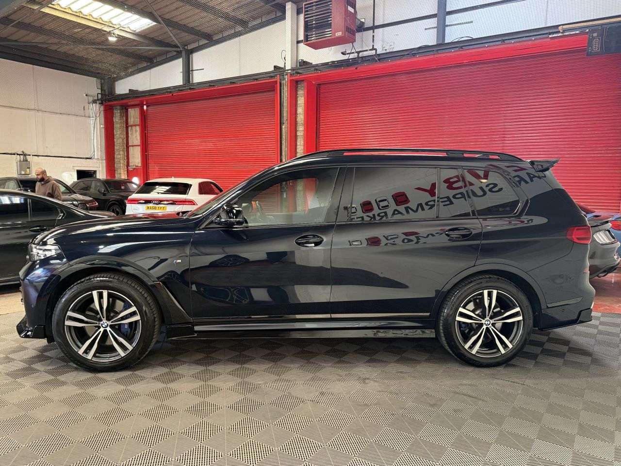 A 2021 BMW X7 XDRIVE40D M SPORT A 2021 BMW X7 XDRIVE40D M SPORT