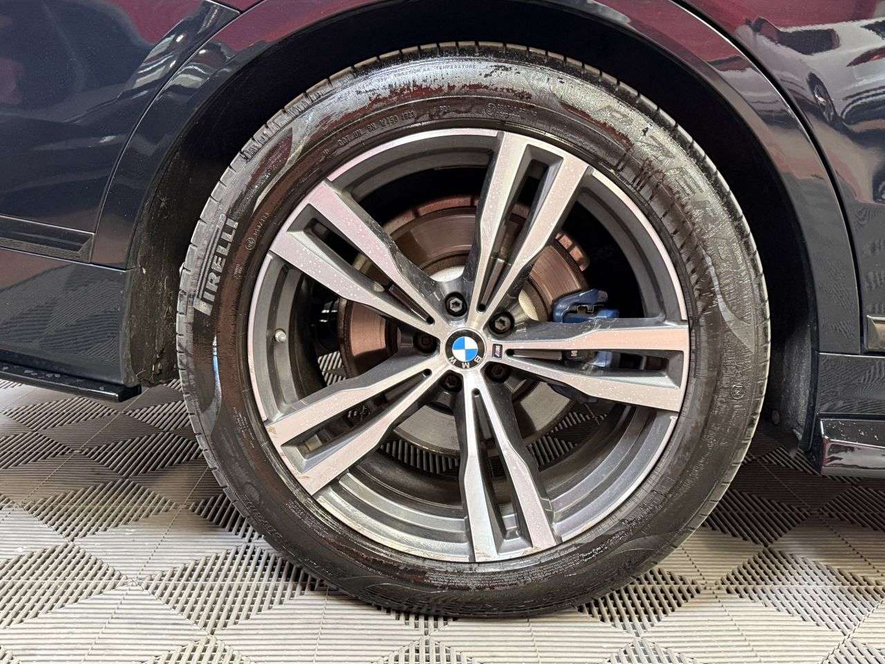 2021 BMW X7 2021 BMW X7