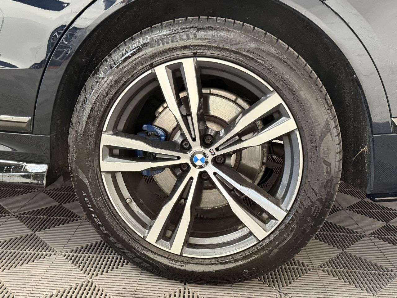 2021 BMW X7 2021 BMW X7