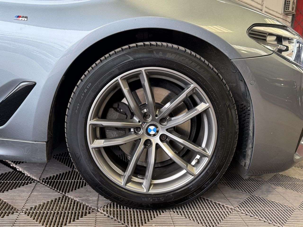 2018 BMW 5 SERIES 2018 BMW 5 SERIES