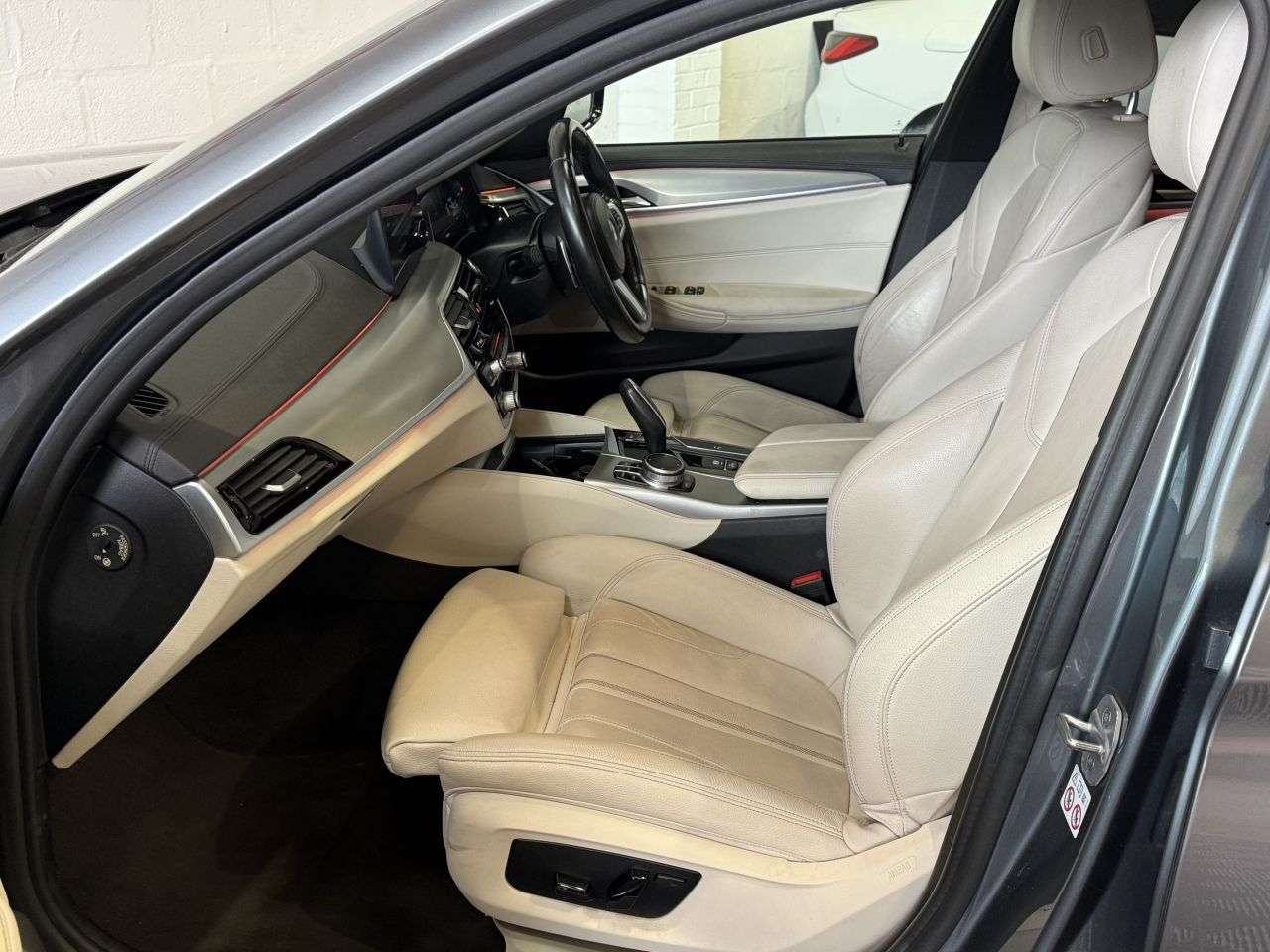 2018 BMW 5 SERIES 2018 BMW 5 SERIES