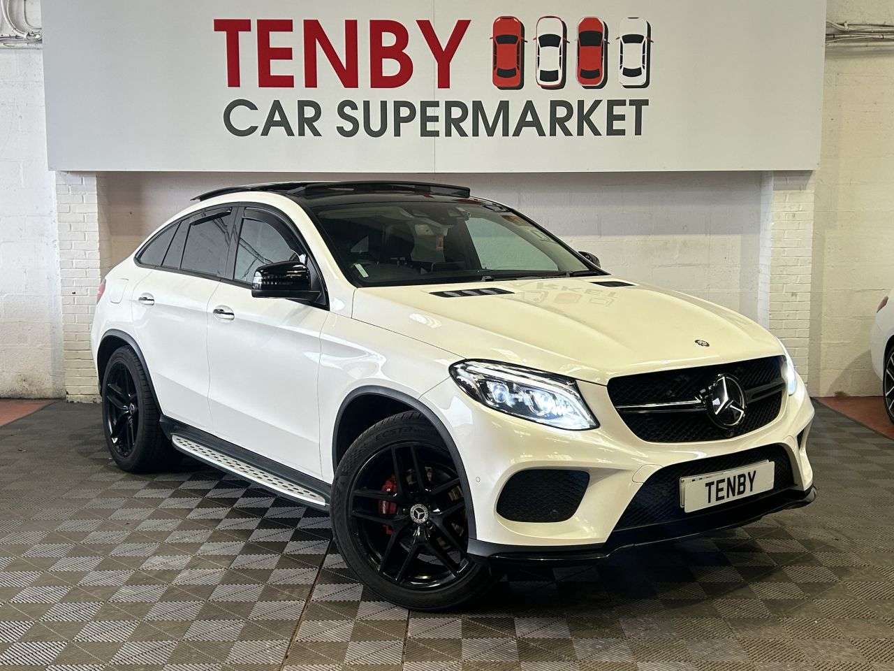A 2016 MERCEDES-BENZ GLE 3.0 GLE350d V6 AMG Line (Premium Plus) Coupe 5dr Diesel G-Tronic 4MATIC Eur A 2016 MERCEDES-BENZ GLE 3.0 GLE350d V6 AMG Line (Premium Plus) Coupe 5dr Diesel G-Tronic 4MATIC Eur