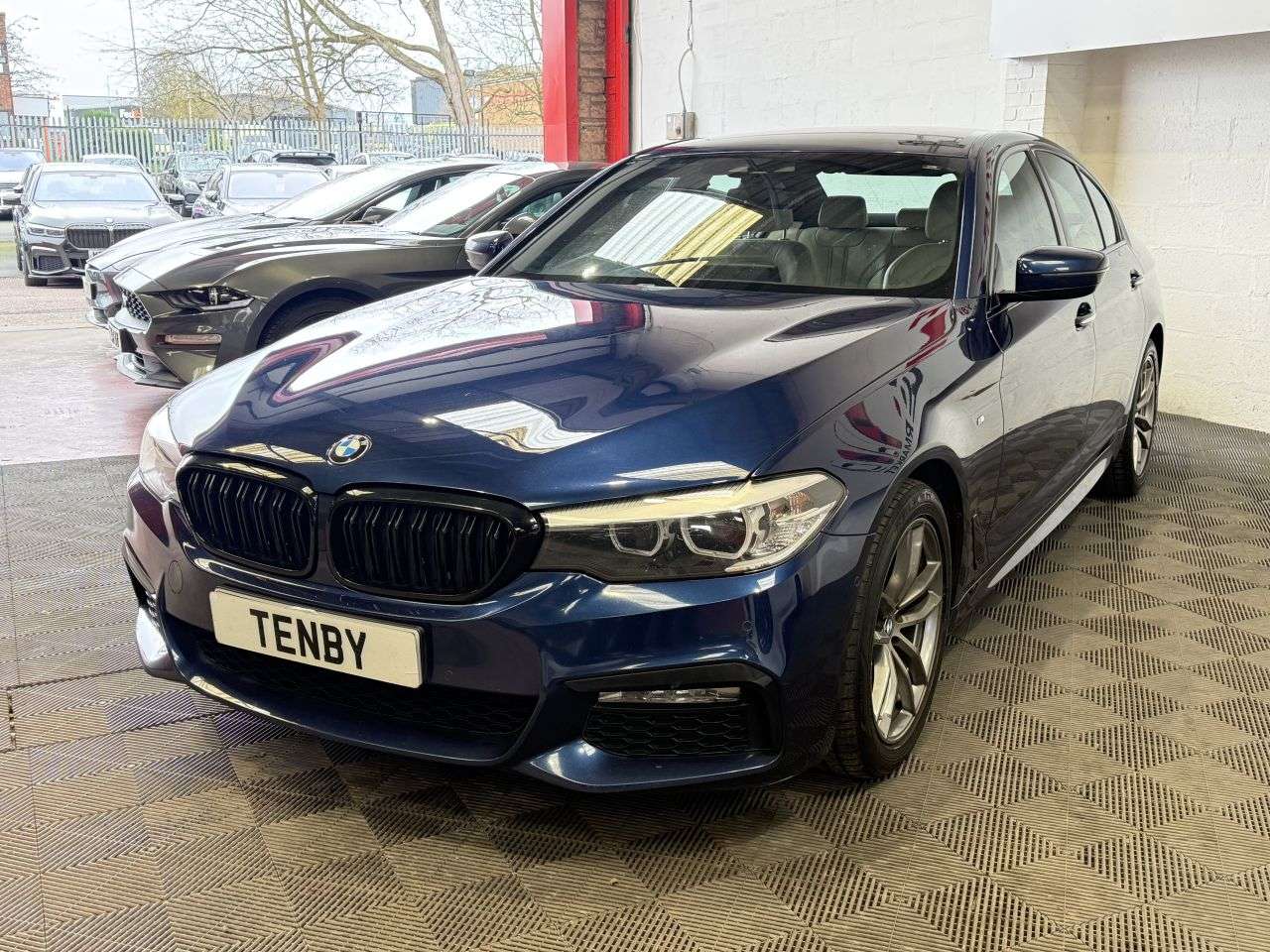 2017 BMW 5 SERIES 2017 BMW 5 SERIES