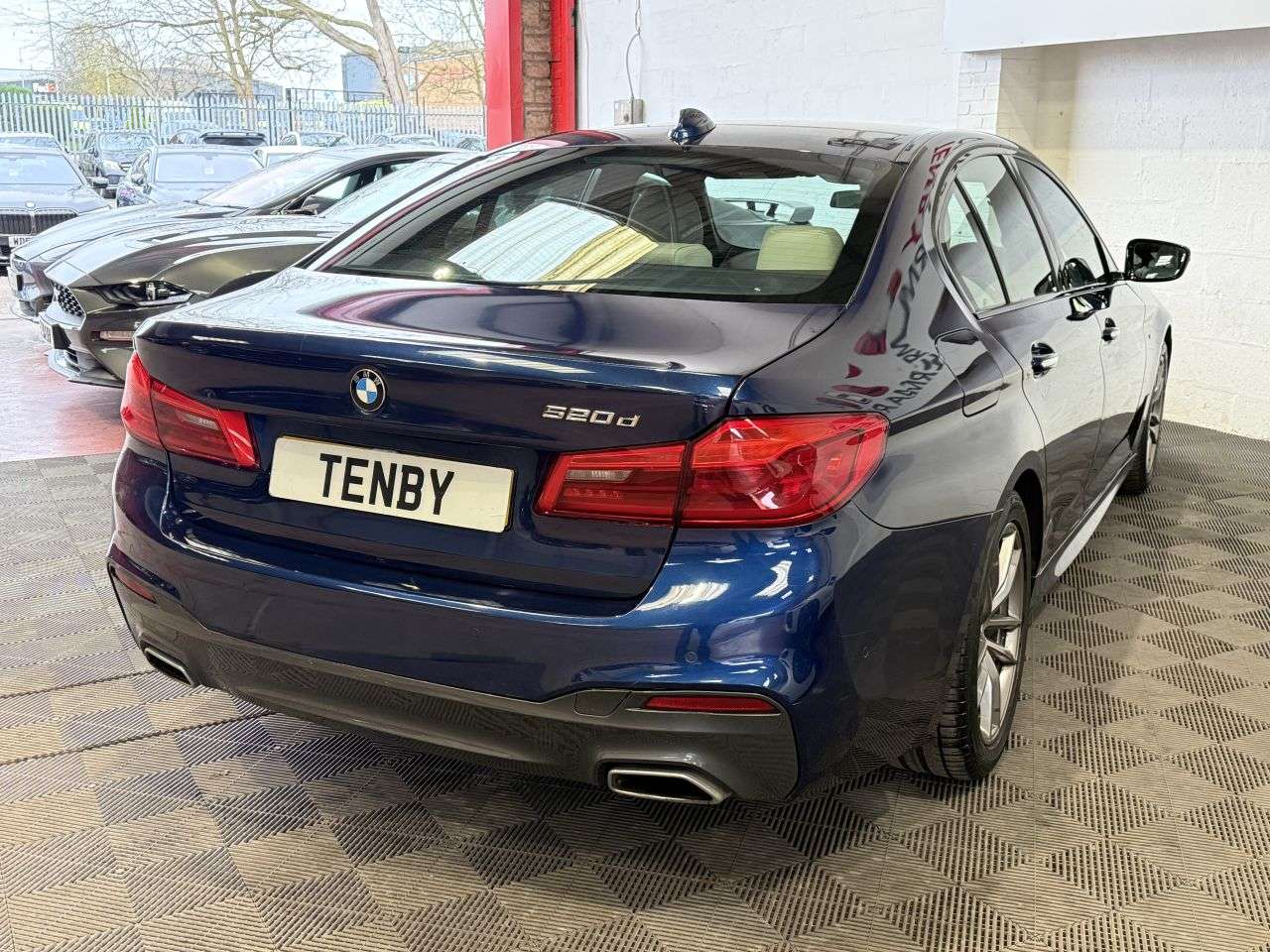 2017 BMW 5 SERIES 2017 BMW 5 SERIES