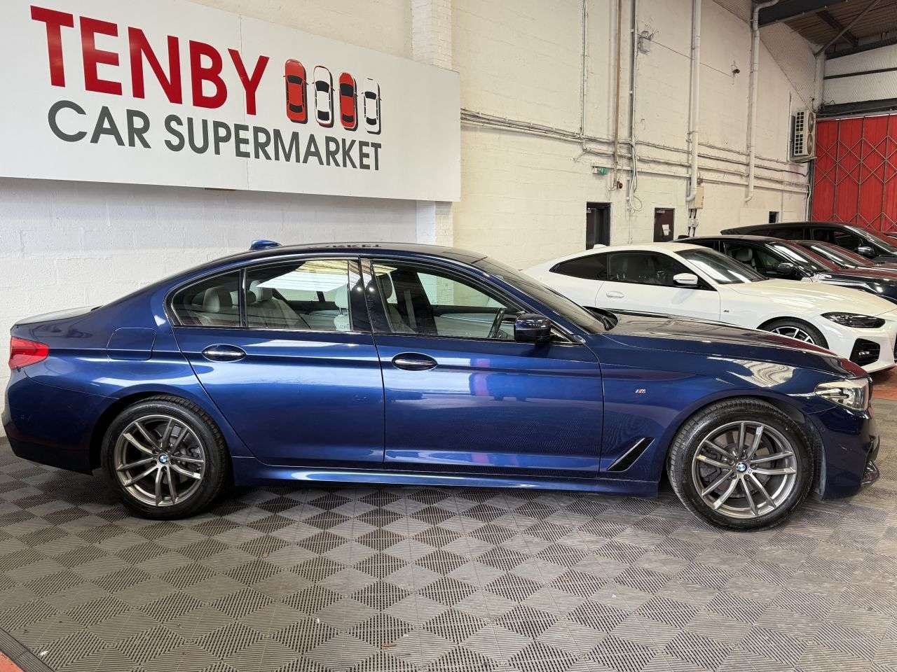 2017 BMW 5 SERIES 2017 BMW 5 SERIES