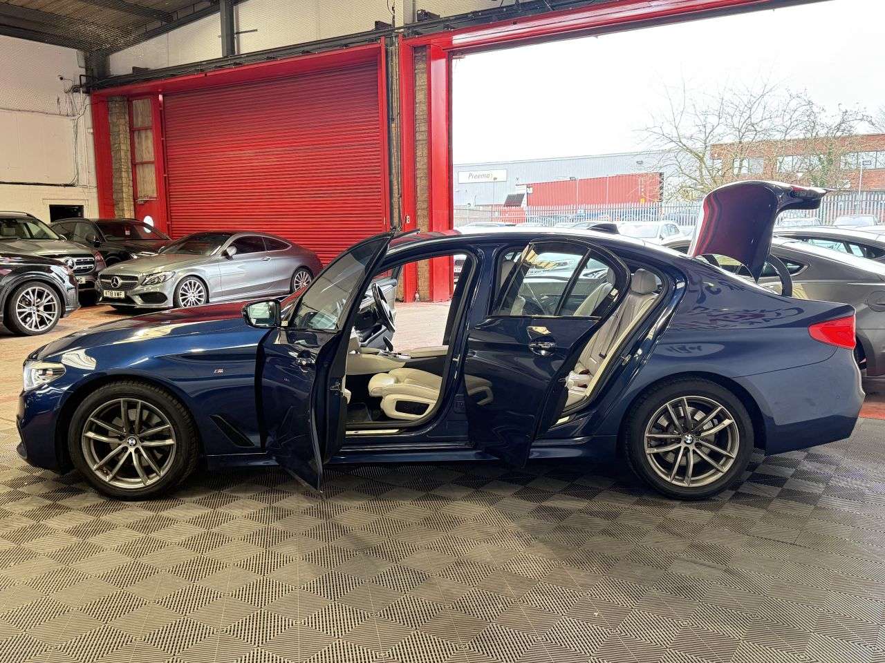 2017 BMW 5 SERIES 2017 BMW 5 SERIES