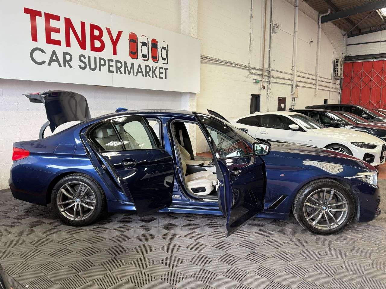 2017 BMW 5 SERIES 2017 BMW 5 SERIES