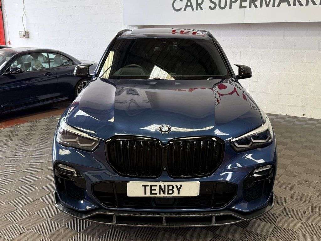 A 2019 BMW X5 3.0 30d M Sport SUV 5dr Diesel Auto xDrive Euro 6 (s/s) (265 ps) A 2019 BMW X5 3.0 30d M Sport SUV 5dr Diesel Auto xDrive Euro 6 (s/s) (265 ps)