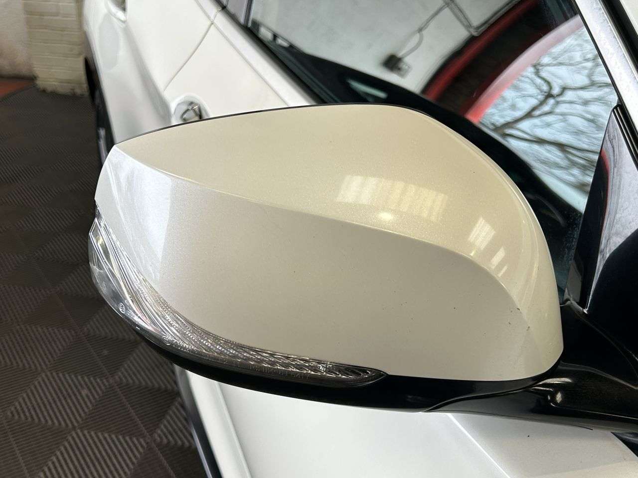 2016 INFINITI Q30 2016 INFINITI Q30