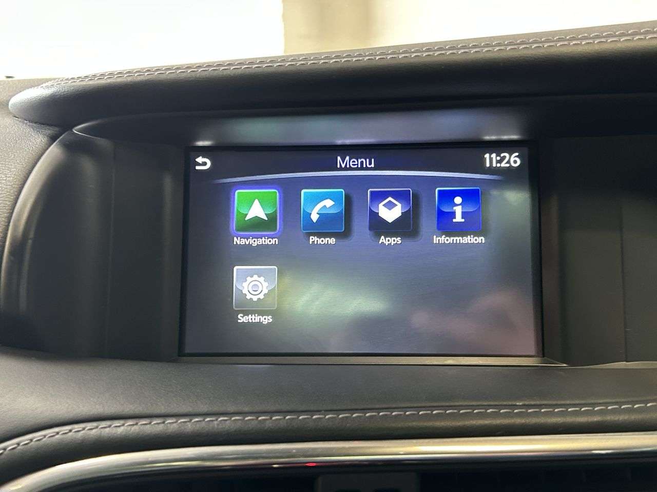 2016 INFINITI Q30 2016 INFINITI Q30