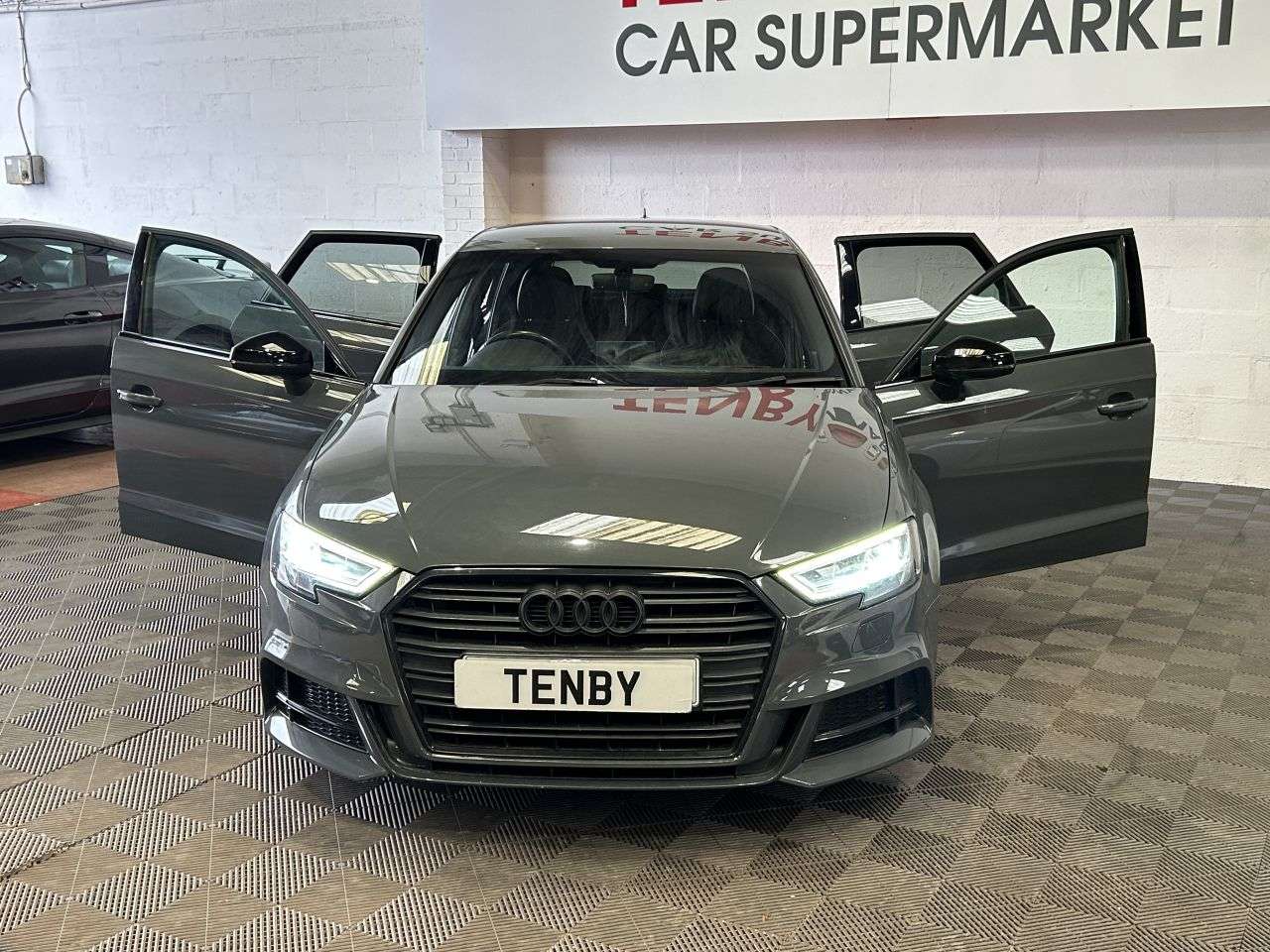 2018 AUDI A3 2018 AUDI A3