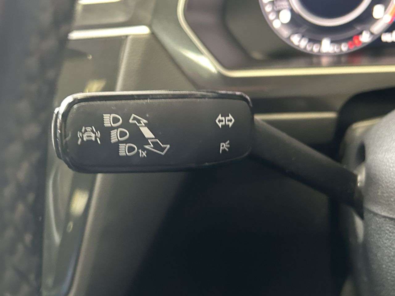 2017 VOLKSWAGEN TIGUAN 2017 VOLKSWAGEN TIGUAN